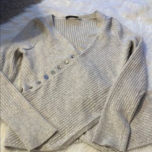 Women's Gray Ribbed Sweater